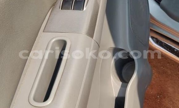 Sayi Na hannu Toyota Hilux Gris Mota in Kigali a Rwanda Sayi Na hannu Toyota Hilux Gris Mota in Kigali a Rwanda