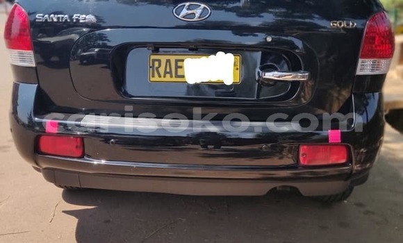 Sayi Na hannu Hyundai Santa Fe Noir Mota in Kigali a Rwanda Sayi Na hannu Hyundai Santa Fe Noir Mota in Kigali a Rwanda