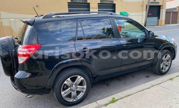 Buy Used Toyota RAV4 Beige Car in Gicumbi in Rwanda Buy Used Toyota RAV4 Beige Car in Gicumbi in Rwanda