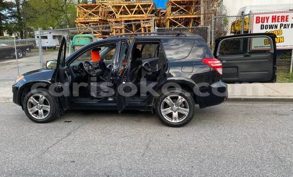 Buy Used Toyota RAV4 Beige Car in Gicumbi in Rwanda Buy Used Toyota RAV4 Beige Car in Gicumbi in Rwanda