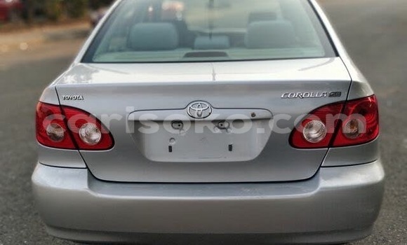 Acheter Occasion Voiture Toyota Corolla Gris à Kigali, Rwanda Acheter Occasion Voiture Toyota Corolla Gris à Kigali, Rwanda