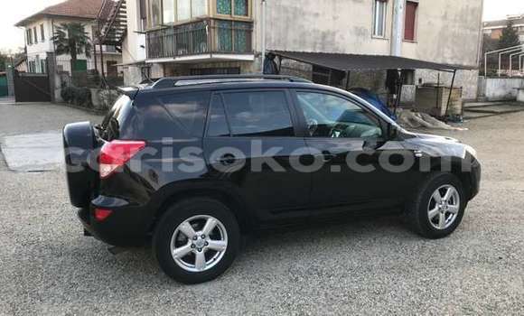 Buy Used Toyota RAV4 Black Car in Kigali in Rwanda Buy Used Toyota RAV4 Black Car in Kigali in Rwanda