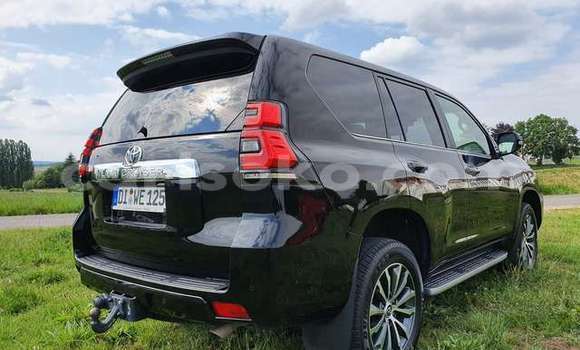 Buy Used Toyota Land Cruiser Prado Black Car in Kigali in Rwanda Buy Used Toyota Land Cruiser Prado Black Car in Kigali in Rwanda