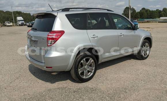 اشتري مستعمل Toyota RAV4 Gris سيارة في Kigali في Rwanda اشتري مستعمل Toyota RAV4 Gris سيارة في Kigali في Rwanda