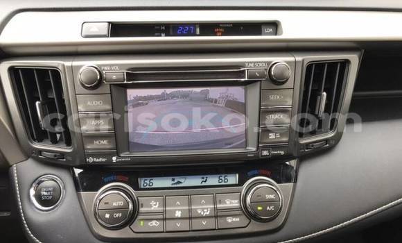 Buy Used Toyota RAV4 Beige Car in Kigali in Rwanda Buy Used Toyota RAV4 Beige Car in Kigali in Rwanda