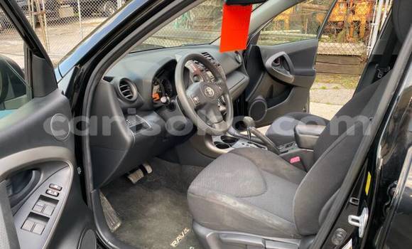 Sayi Na hannu Toyota RAV4 Beige Mota in Kigali a Rwanda Sayi Na hannu Toyota RAV4 Beige Mota in Kigali a Rwanda