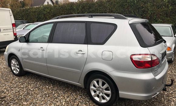 Buy Used Toyota Avensis Verso Blue Car in Kigali in Rwanda Buy Used Toyota Avensis Verso Blue Car in Kigali in Rwanda