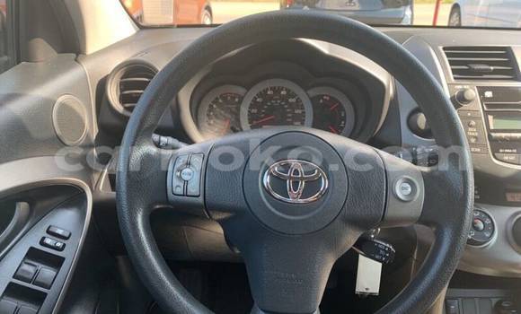 Sayi Na hannu Toyota RAV4 Rouge Mota in Kigali a Rwanda Sayi Na hannu Toyota RAV4 Rouge Mota in Kigali a Rwanda
