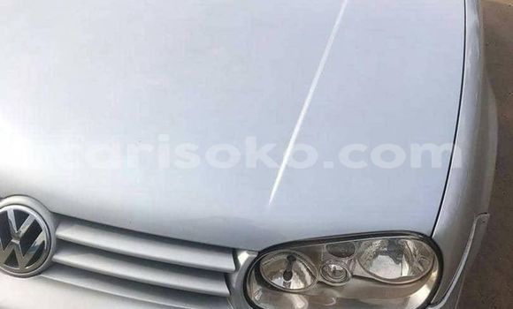اشتري مستعمل Volkswagen Golf Gris سيارة في Kigali في Rwanda اشتري مستعمل Volkswagen Golf Gris سيارة في Kigali في Rwanda