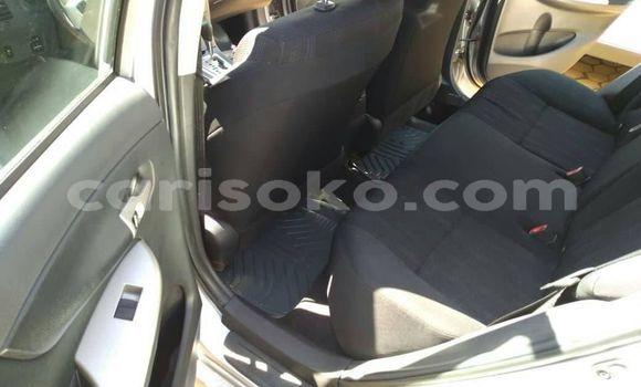 اشتري مستعمل Toyota Corolla Gris سيارة في Kigali في Rwanda اشتري مستعمل Toyota Corolla Gris سيارة في Kigali في Rwanda