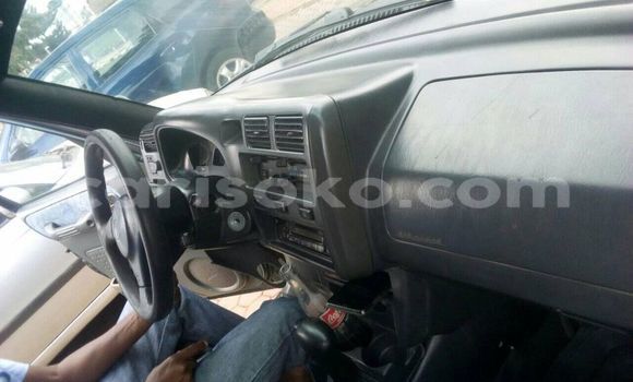 اشتري مستعمل Toyota RAV4 Vert سيارة في Kigali في Rwanda اشتري مستعمل Toyota RAV4 Vert سيارة في Kigali في Rwanda