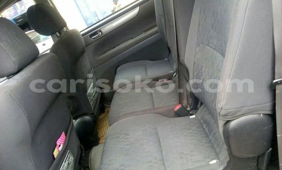 اشتري مستعمل Toyota Avensis Vert سيارة في Kigali في Rwanda اشتري مستعمل Toyota Avensis Vert سيارة في Kigali في Rwanda