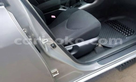 اشتري مستعمل Toyota RAV4 Gris سيارة في Kigali في Rwanda اشتري مستعمل Toyota RAV4 Gris سيارة في Kigali في Rwanda