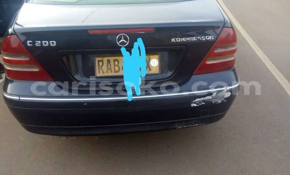 اشتري مستعمل Mercedes-Benz C–Class Bleu سيارة في Kigali في Rwanda اشتري مستعمل Mercedes-Benz C–Class Bleu سيارة في Kigali في Rwanda