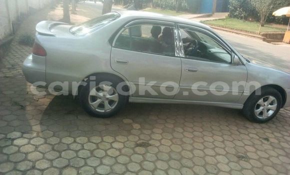 Acheter Occasion Voiture Toyota Corolla Gris à Kigali, Rwanda Acheter Occasion Voiture Toyota Corolla Gris à Kigali, Rwanda