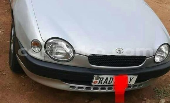 Acheter Occasion Voiture Toyota Corolla Gris à Kigali, Rwanda
