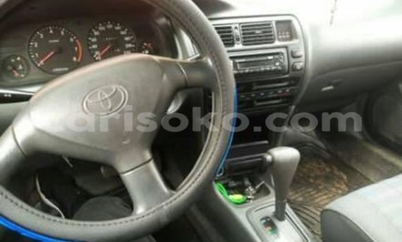اشتري مستعمل Toyota Corolla Bleu سيارة في Kigali في Rwanda اشتري مستعمل Toyota Corolla Bleu سيارة في Kigali في Rwanda