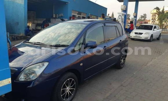 اشتري مستعمل Toyota Spacio Bleu سيارة في Kigali في Rwanda اشتري مستعمل Toyota Spacio Bleu سيارة في Kigali في Rwanda