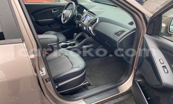 Buy Used Hyundai Tucson Brown Car in Kigali in Rwanda Buy Used Hyundai Tucson Brown Car in Kigali in Rwanda