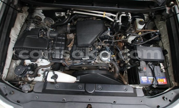 Acheter Occasion Voiture Toyota Land Cruiser Prado Blanc à Kigali, Rwanda Acheter Occasion Voiture Toyota Land Cruiser Prado Blanc à Kigali, Rwanda