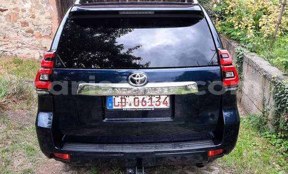 Buy Used Toyota Land Cruiser Prado Black Car in Kigali in Rwanda Buy Used Toyota Land Cruiser Prado Black Car in Kigali in Rwanda