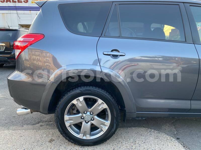 Big with watermark toyota rav4 rwanda kigali 13383