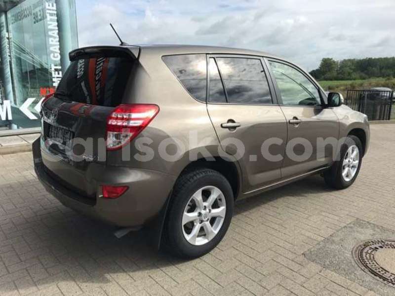 Big with watermark toyota rav4 rwanda kigali 13384