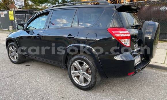 Sayi Na hannu Toyota RAV4 Noir Mota in Kigali a Rwanda Sayi Na hannu Toyota RAV4 Noir Mota in Kigali a Rwanda