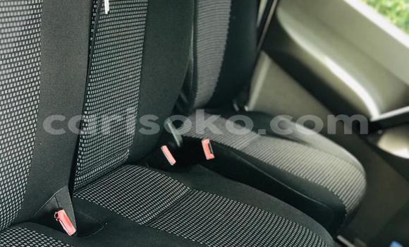 Sayi Na hannu Mercedes‒Benz Sprinter Blanc Babbar mota in Kigali a Rwanda Sayi Na hannu Mercedes‒Benz Sprinter Blanc Babbar mota in Kigali a Rwanda