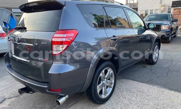 Buy Used Toyota RAV4 Beige Car in Kigali in Rwanda Buy Used Toyota RAV4 Beige Car in Kigali in Rwanda