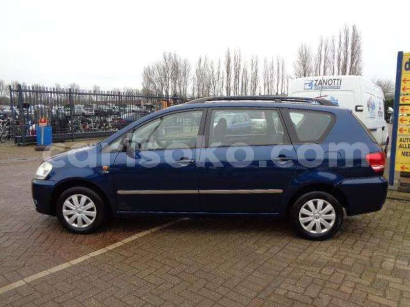 Big with watermark toyota avensis verso rwanda kigali 13403