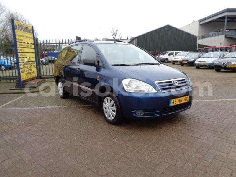 Big with watermark toyota avensis verso rwanda kigali 13403