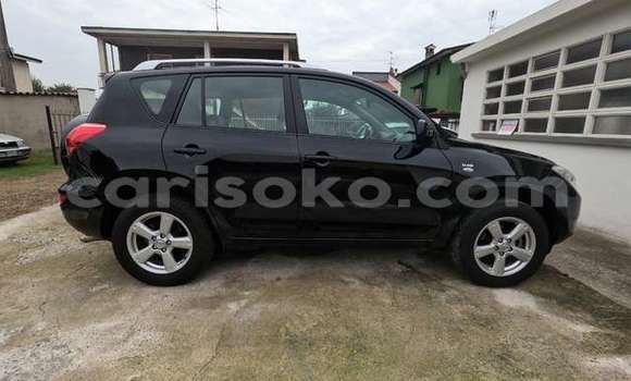 Sayi Na hannu Toyota RAV4 Noir Mota in Kigali a Rwanda Sayi Na hannu Toyota RAV4 Noir Mota in Kigali a Rwanda