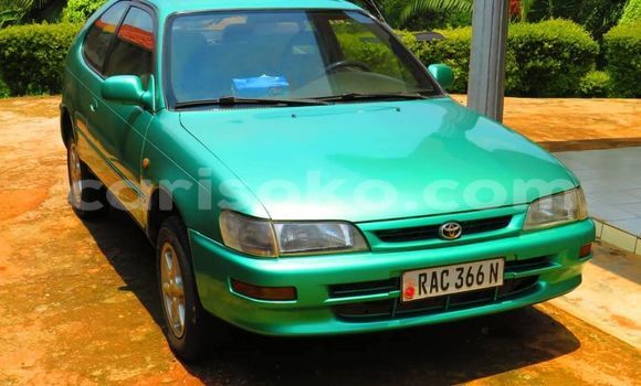 Buy Used Toyota Corolla Green Car in Bokwango in Rwanda Buy Used Toyota Corolla Green Car in Bokwango in Rwanda