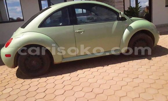 اشتري مستعمل Volkswagen Beetle Vert سيارة في Bokwango في Rwanda اشتري مستعمل Volkswagen Beetle Vert سيارة في Bokwango في Rwanda