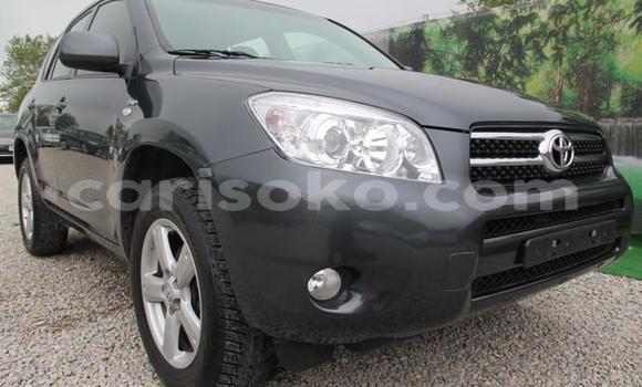 Acheter Occasion Voiture Toyota RAV4 Noir à Butare, Butare Acheter Occasion Voiture Toyota RAV4 Noir à Butare, Butare