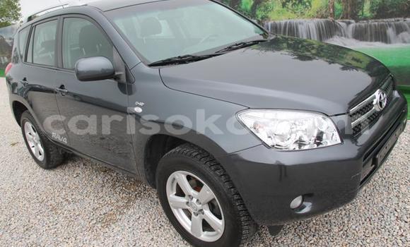 Acheter Occasion Voiture Toyota RAV4 Noir à Butare, Butare Acheter Occasion Voiture Toyota RAV4 Noir à Butare, Butare