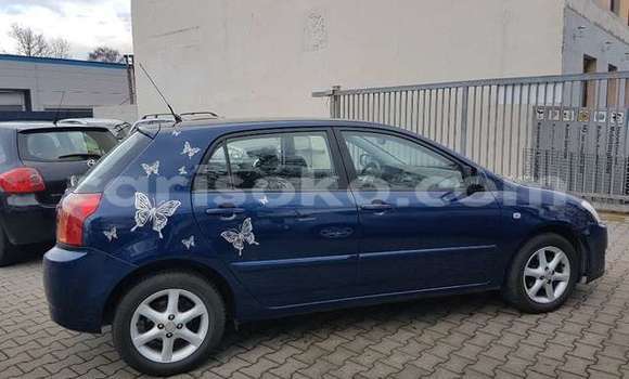 Sayi Na hannu Toyota Corolla Bleu Mota in Kigali a Rwanda Sayi Na hannu Toyota Corolla Bleu Mota in Kigali a Rwanda