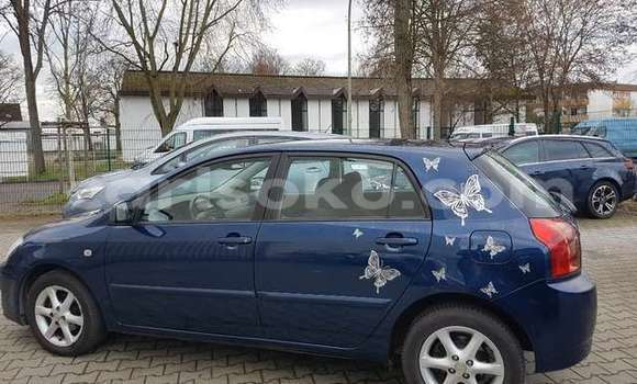 Sayi Na hannu Toyota Corolla Bleu Mota in Kigali a Rwanda Sayi Na hannu Toyota Corolla Bleu Mota in Kigali a Rwanda