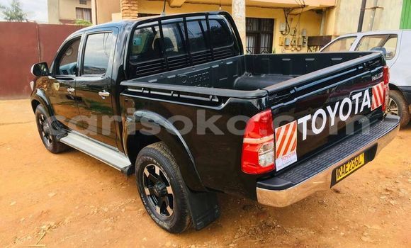 Sayi Na hannu Toyota Hilux Noir Mota in Kigali a Rwanda Sayi Na hannu Toyota Hilux Noir Mota in Kigali a Rwanda