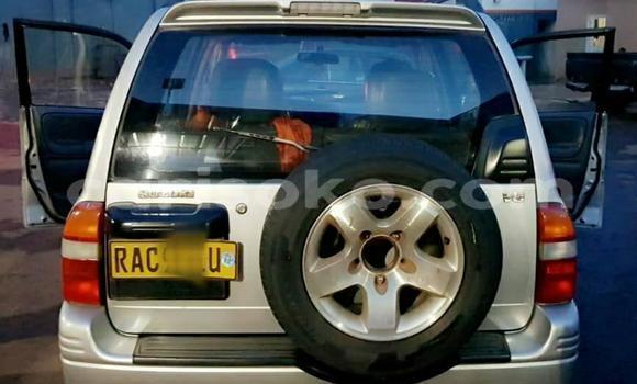 Sayi Na hannu Suzuki Grand Vitara Gris Mota in Kigali a Rwanda Sayi Na hannu Suzuki Grand Vitara Gris Mota in Kigali a Rwanda