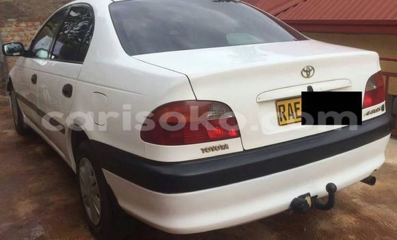 Sayi Na hannu Toyota Avensis Blanc Mota in Kigali a Rwanda Sayi Na hannu Toyota Avensis Blanc Mota in Kigali a Rwanda