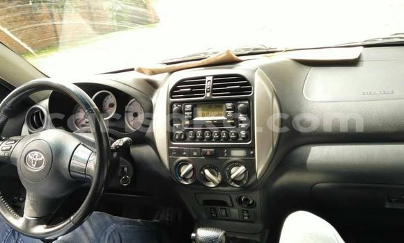Sayi Na hannu Toyota RAV4 Gris Mota in Kigali a Rwanda Sayi Na hannu Toyota RAV4 Gris Mota in Kigali a Rwanda
