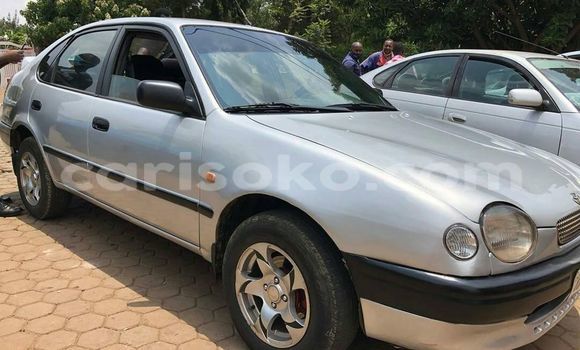 Sayi Na hannu Toyota Corolla Gris Mota in Kigali a Rwanda Sayi Na hannu Toyota Corolla Gris Mota in Kigali a Rwanda