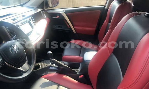 Sayi Na hannu Toyota RAV4 Rouge Mota in Kigali a Rwanda Sayi Na hannu Toyota RAV4 Rouge Mota in Kigali a Rwanda