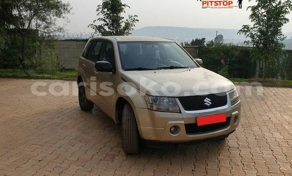 Sayi Na hannu Suzuki Grand Vitara Gris Mota in Kigali a Rwanda Sayi Na hannu Suzuki Grand Vitara Gris Mota in Kigali a Rwanda