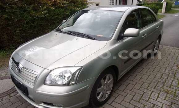 Acheter Occasion Voiture Toyota Avensis Gris à Kigali, Rwanda