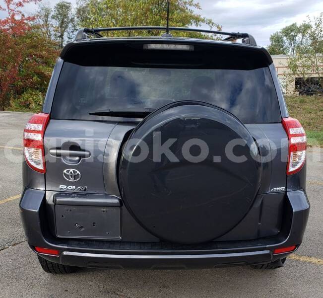 Big with watermark toyota rav4 rwanda kigali 13554