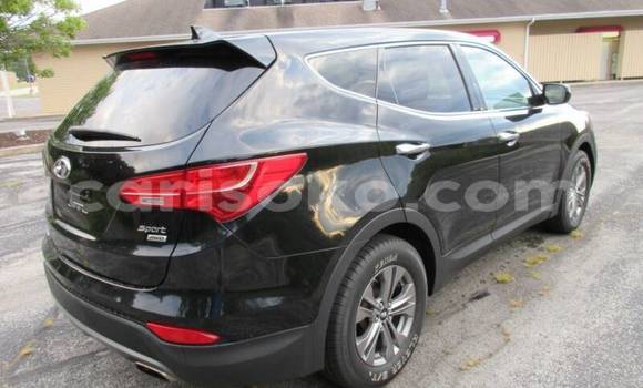 Buy Used Hyundai Santa Fe Beige Car in Kigali in Rwanda Buy Used Hyundai Santa Fe Beige Car in Kigali in Rwanda