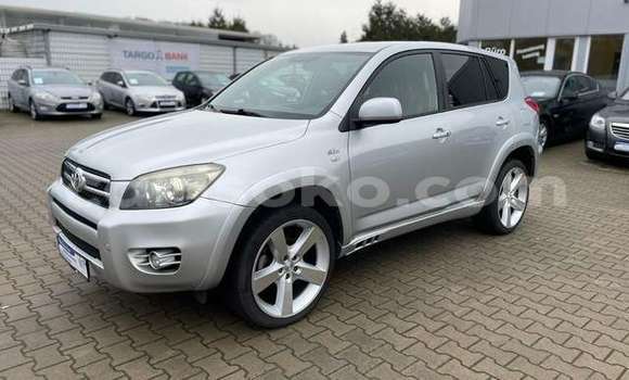 Buy Used Toyota RAV4 Silver Car in Kigali in Rwanda Buy Used Toyota RAV4 Silver Car in Kigali in Rwanda
